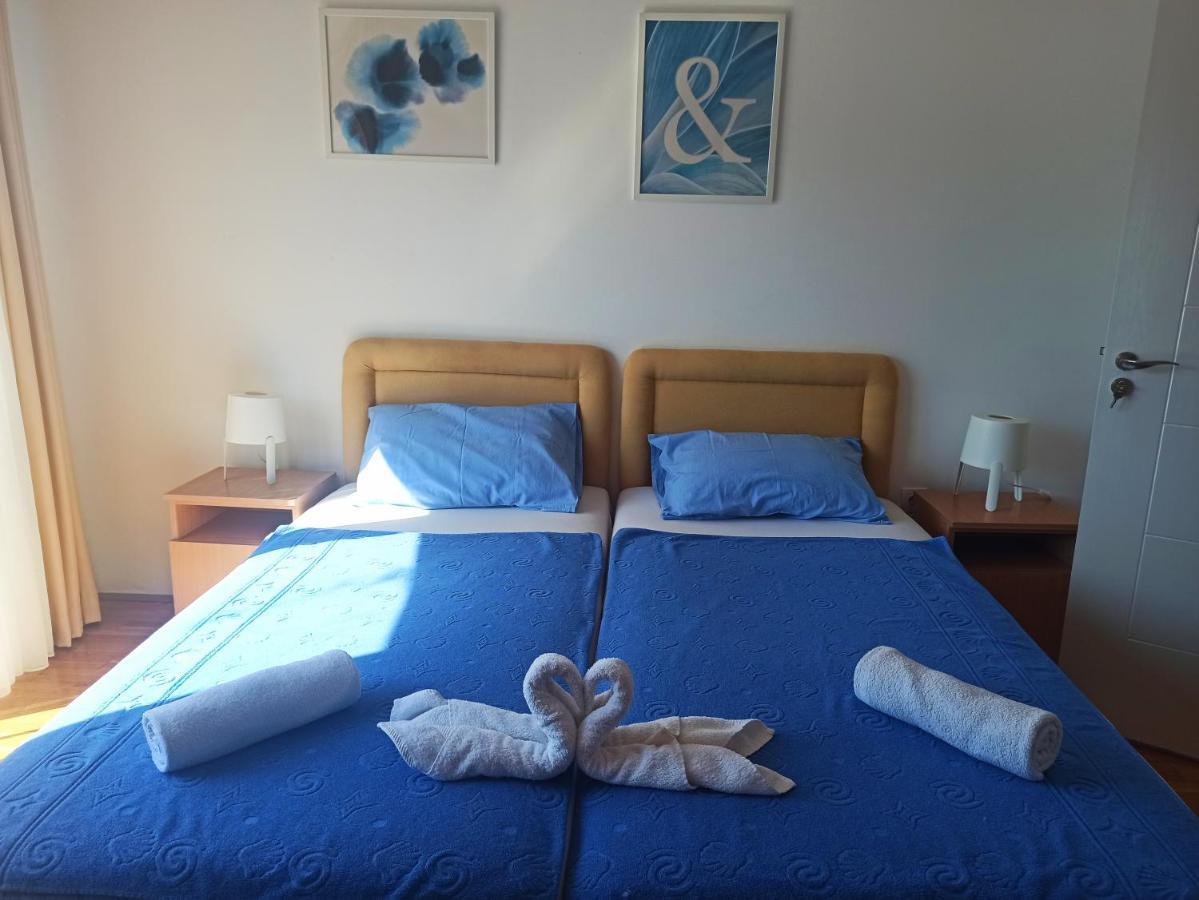 Apartments Mitende บุดวา ภายนอก รูปภาพ