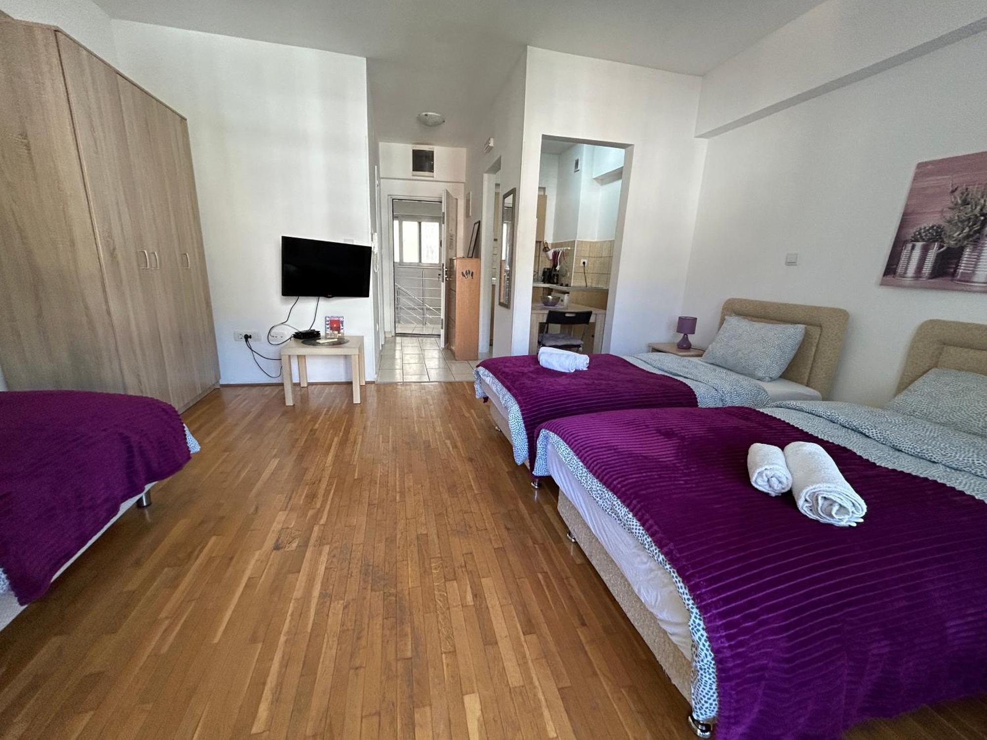 Apartments Mitende บุดวา ภายนอก รูปภาพ